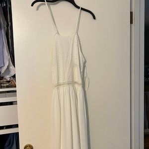White maxi dress